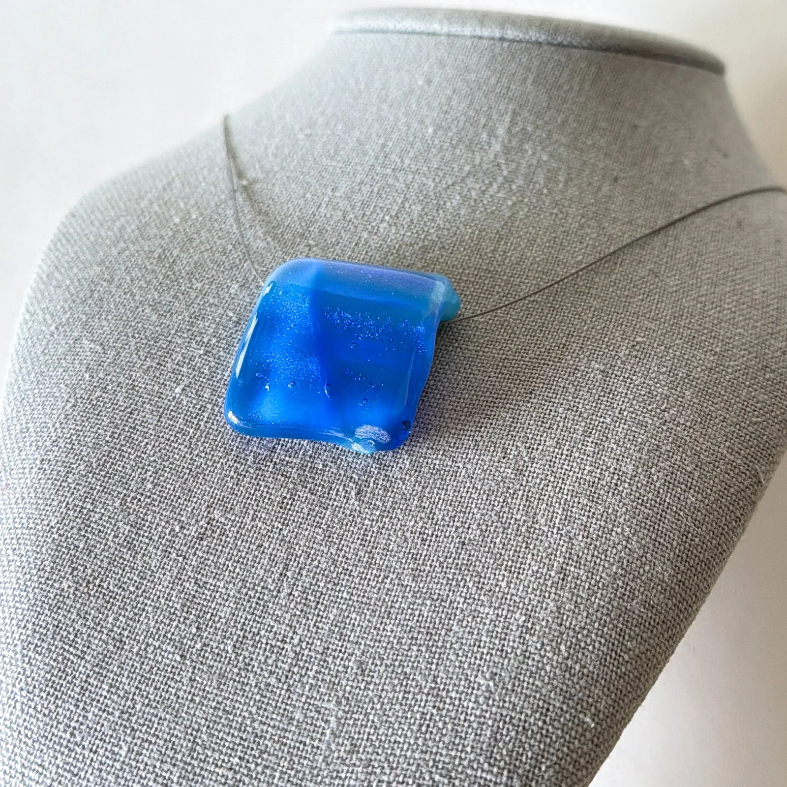 belfast-blue-necklace-special-square-4.jpg