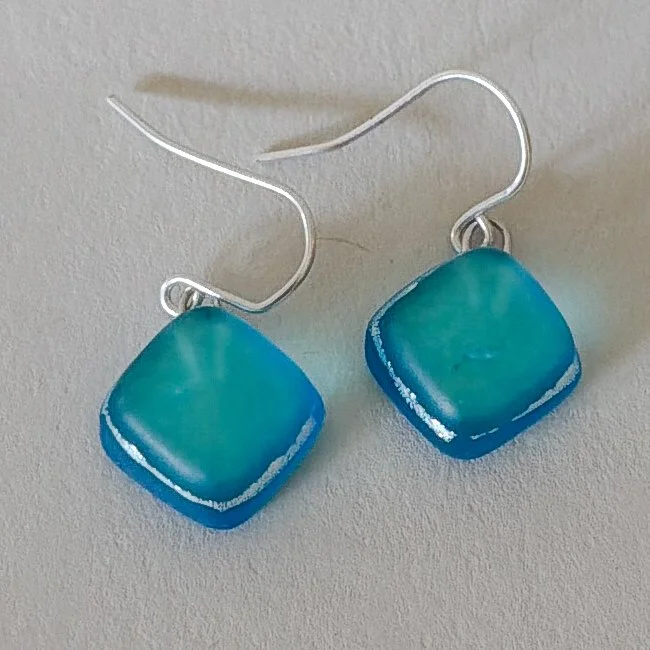 barefoot-in-blue-earrings-diamond.jpg