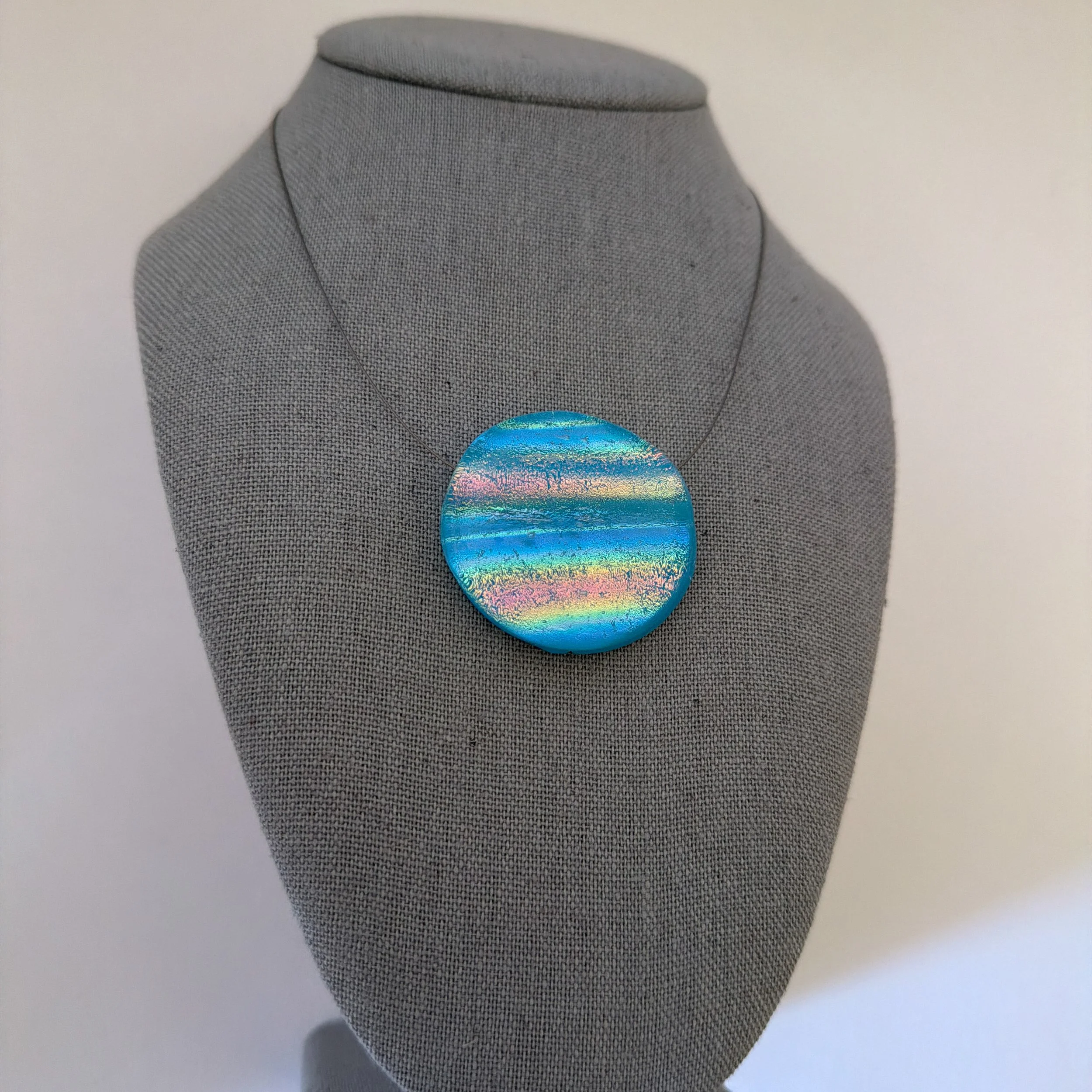 color-out-loud-necklace-round-2.jpg