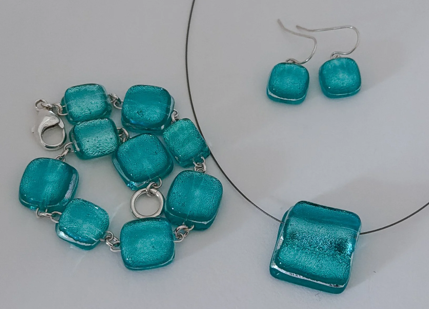 silver-tide-jewelry-set.jpg