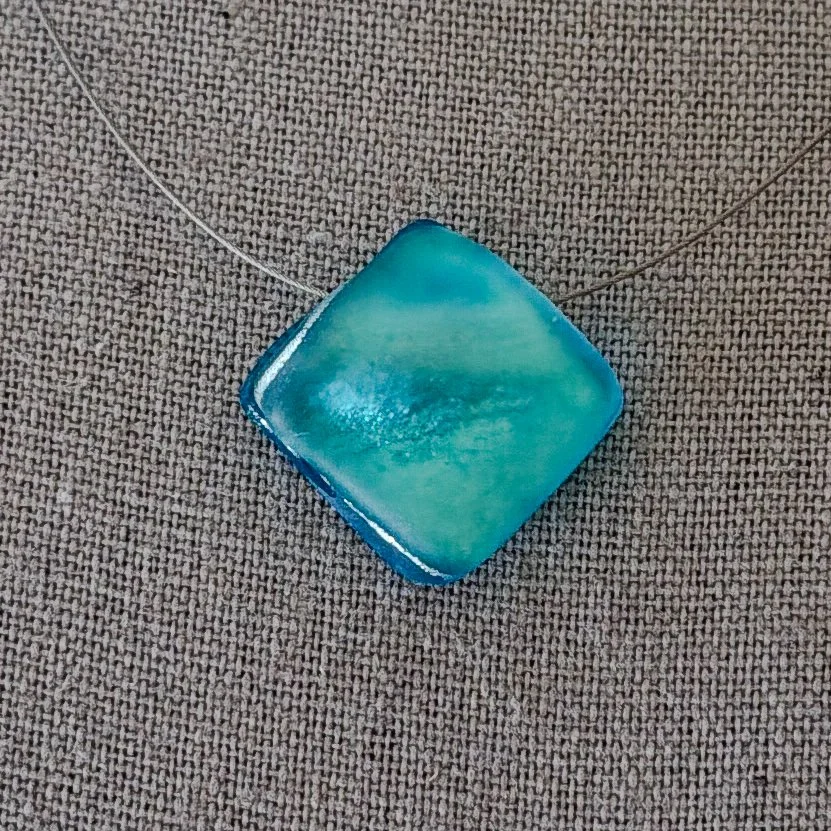 barefoot-in-blue-necklace-diamond.jpg