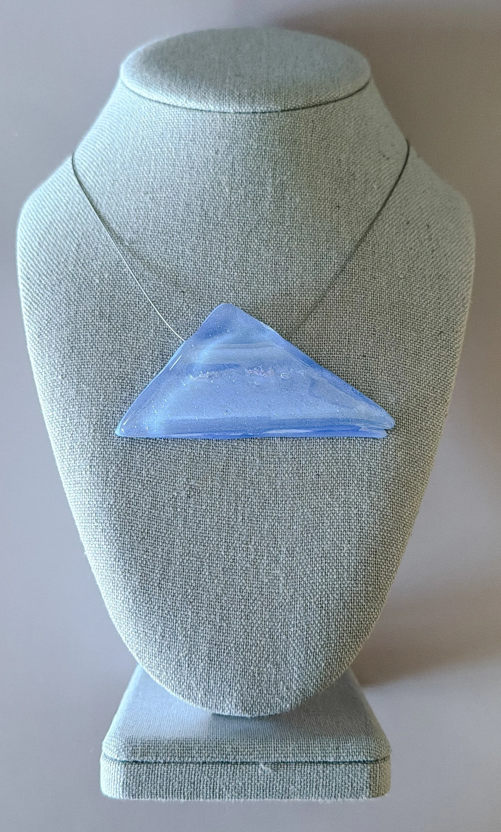forget-me-not-necklace-special-triangle-175-1.jpg
