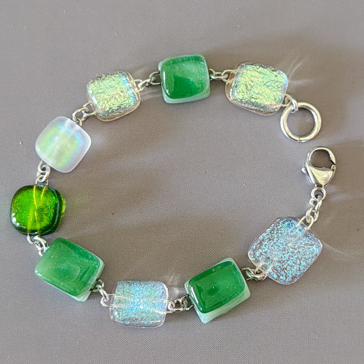 snow-drops-bracelet.jpg
