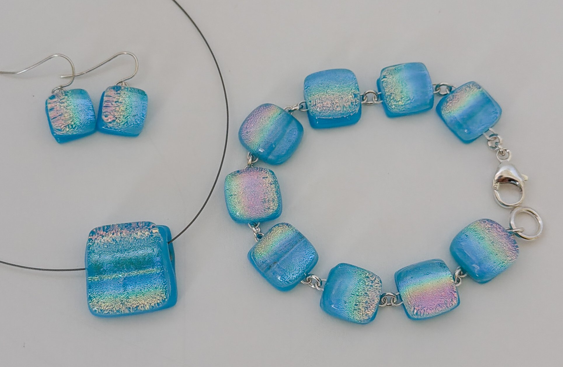 color-out-loud-jewelry-set-1.jpg
