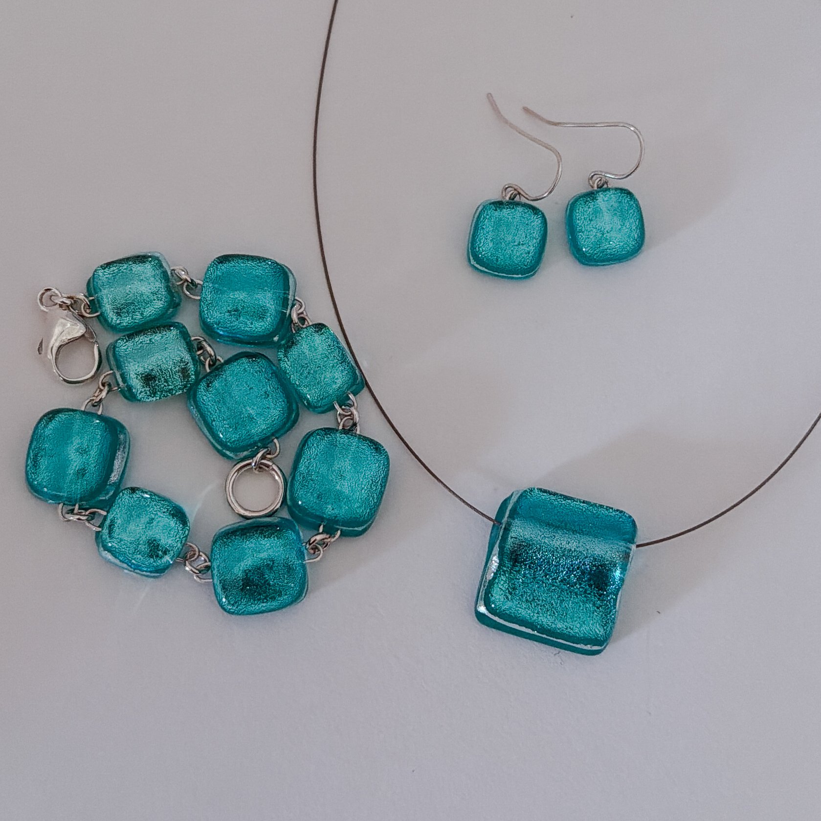silver-tide-jewelry-set-1.jpg
