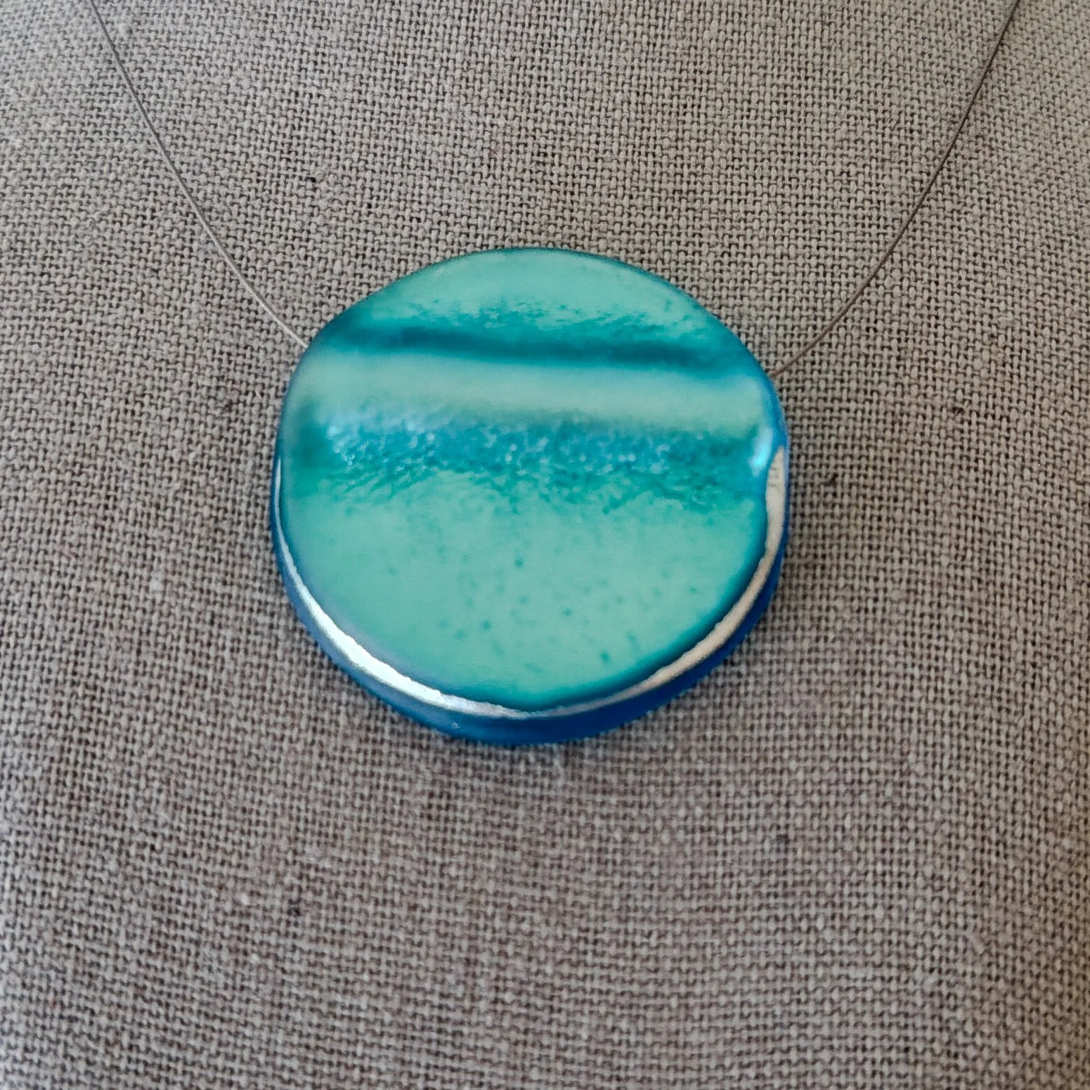 barefoot-in-blue-necklace-round-3.jpg