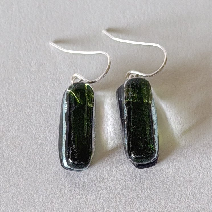bottlegreen-earrings-rectangle.jpg