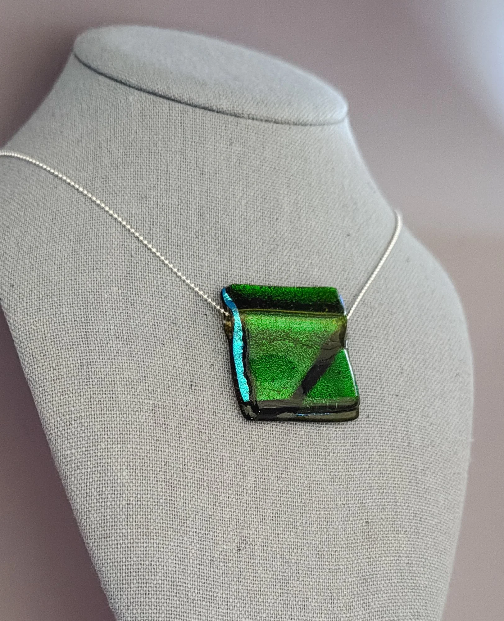 quarry-reflection-necklace-special-square-150-2.jpg