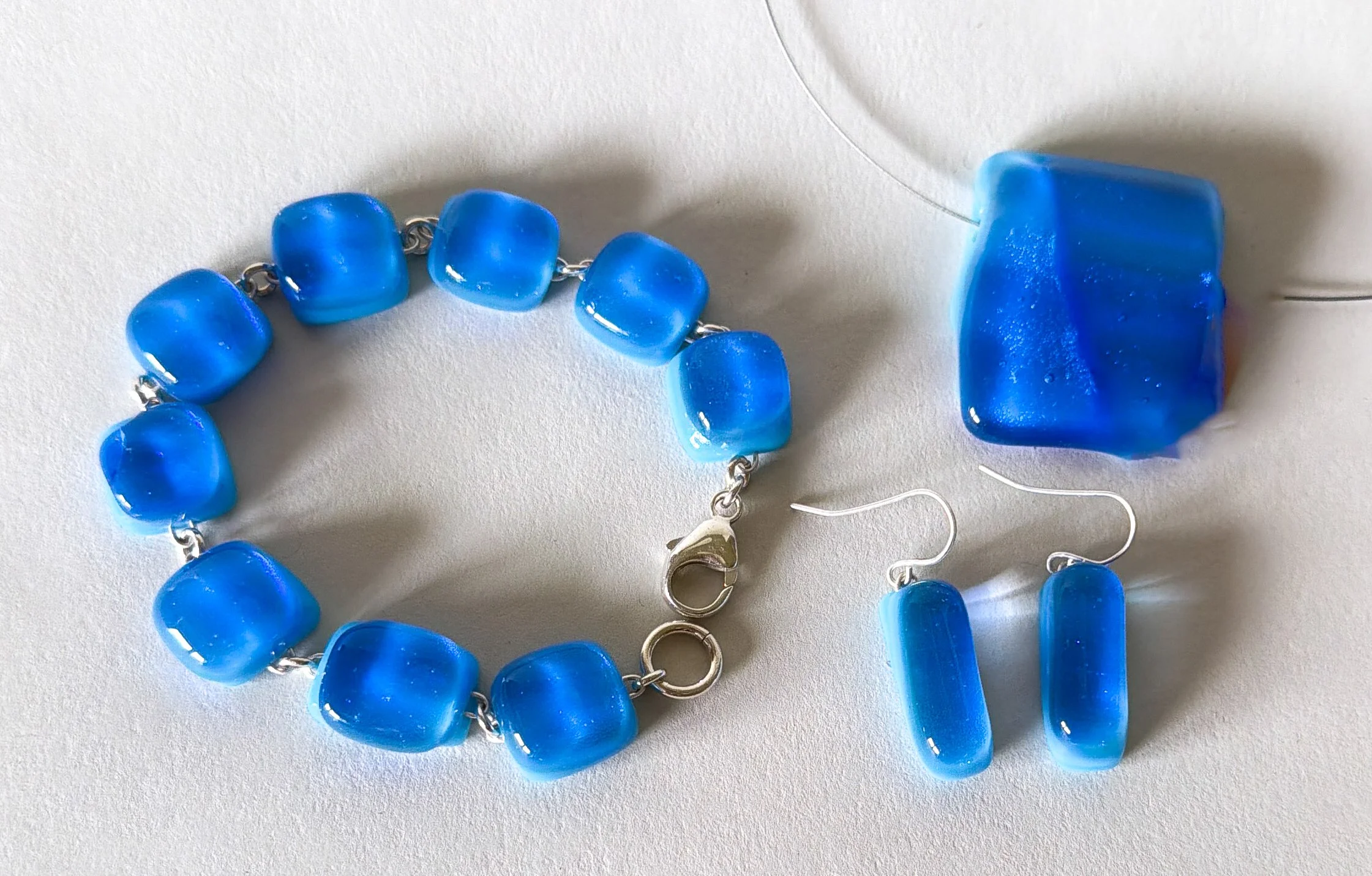 belfast-blue-jewelry-set-1.jpg