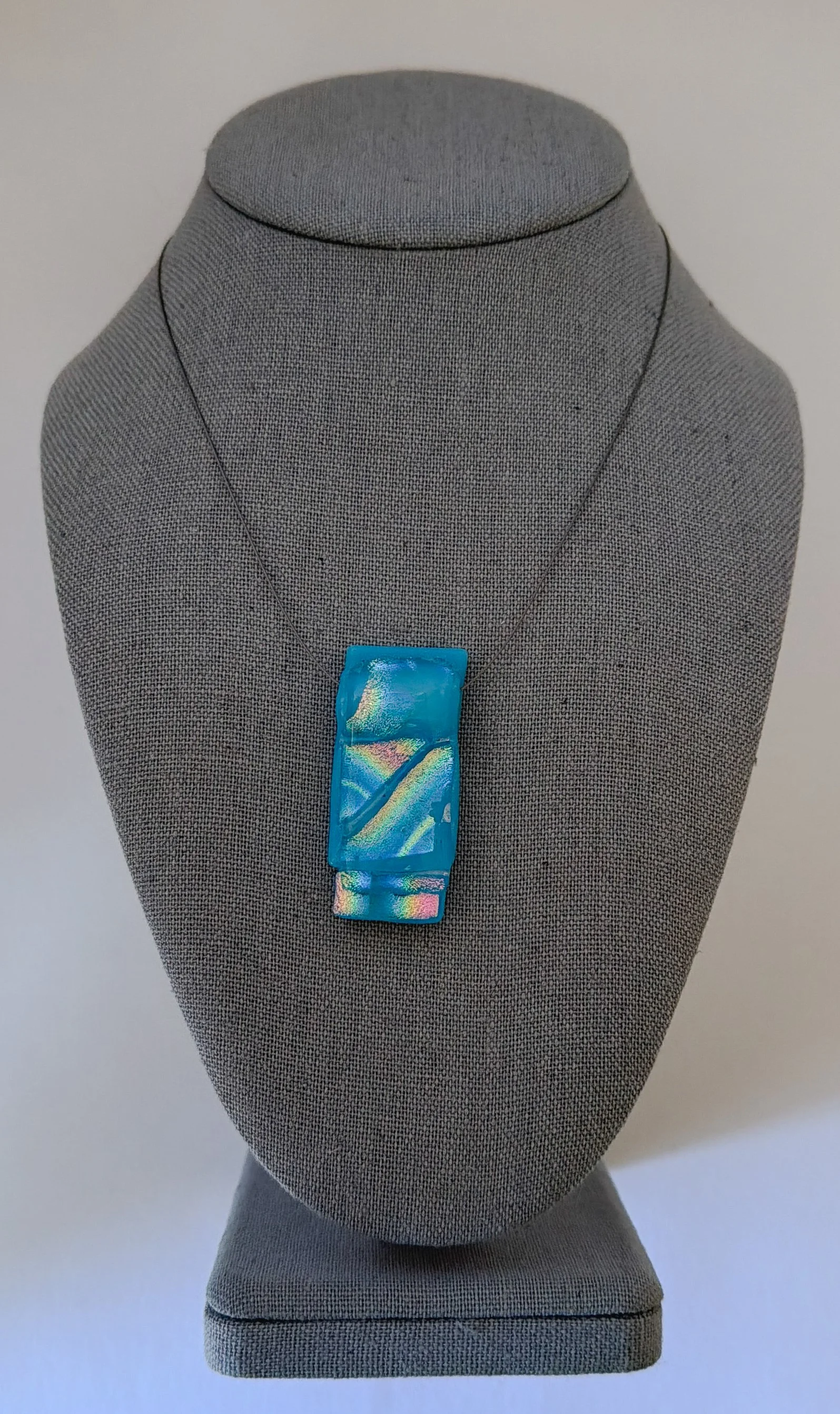 color-out-loud-necklace-special-rectangle-150-1.jpg