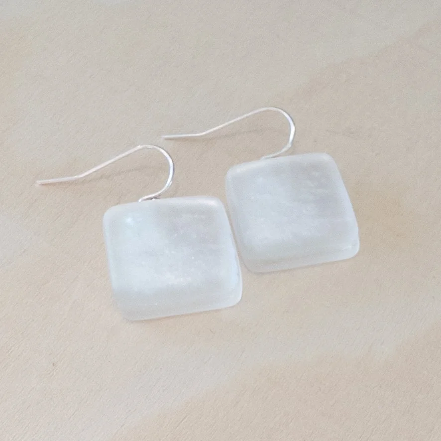 Pearlescent Earrings Square extra large (2).jpg