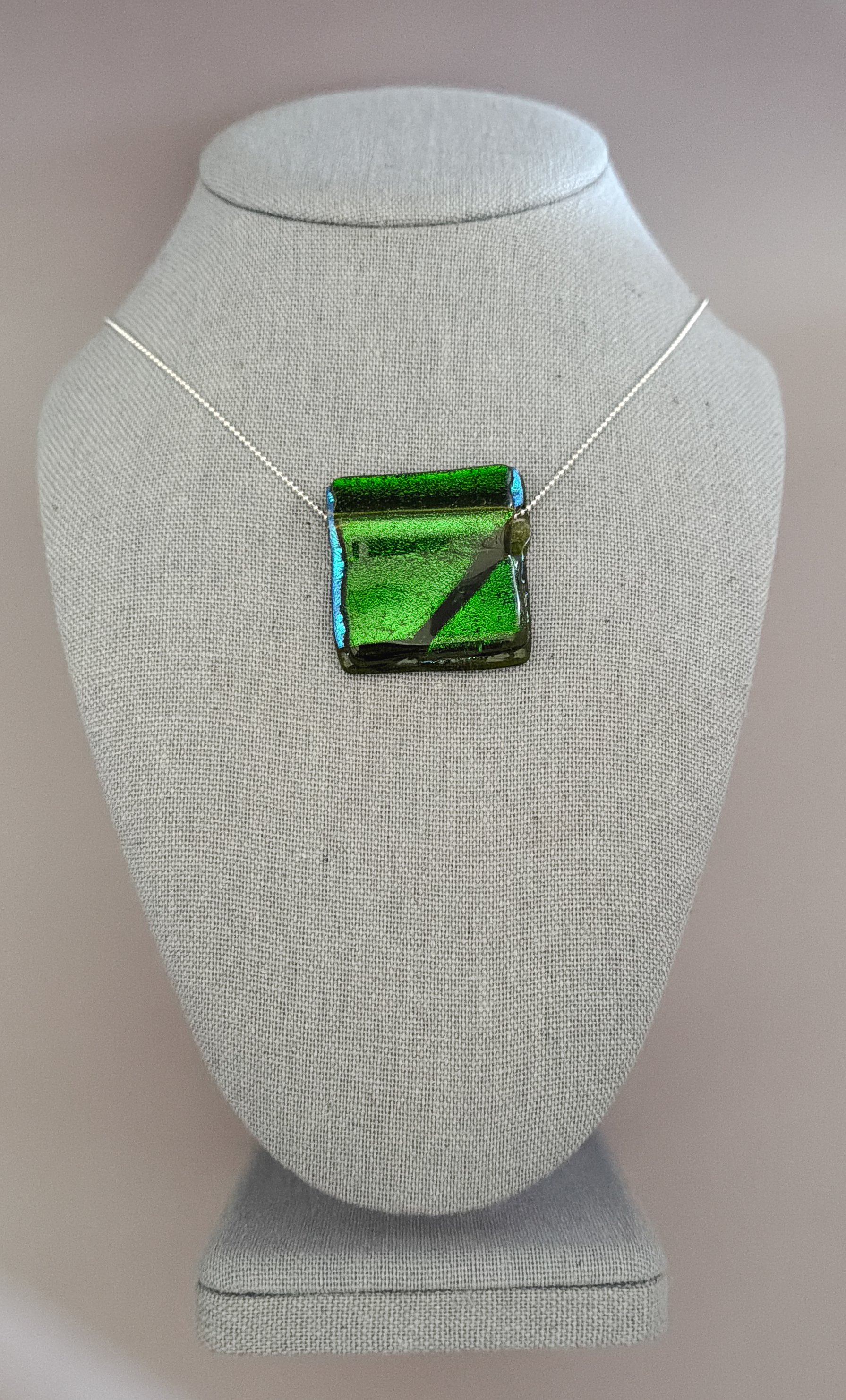 quarry-reflection-necklace-special-square-150-1.jpg