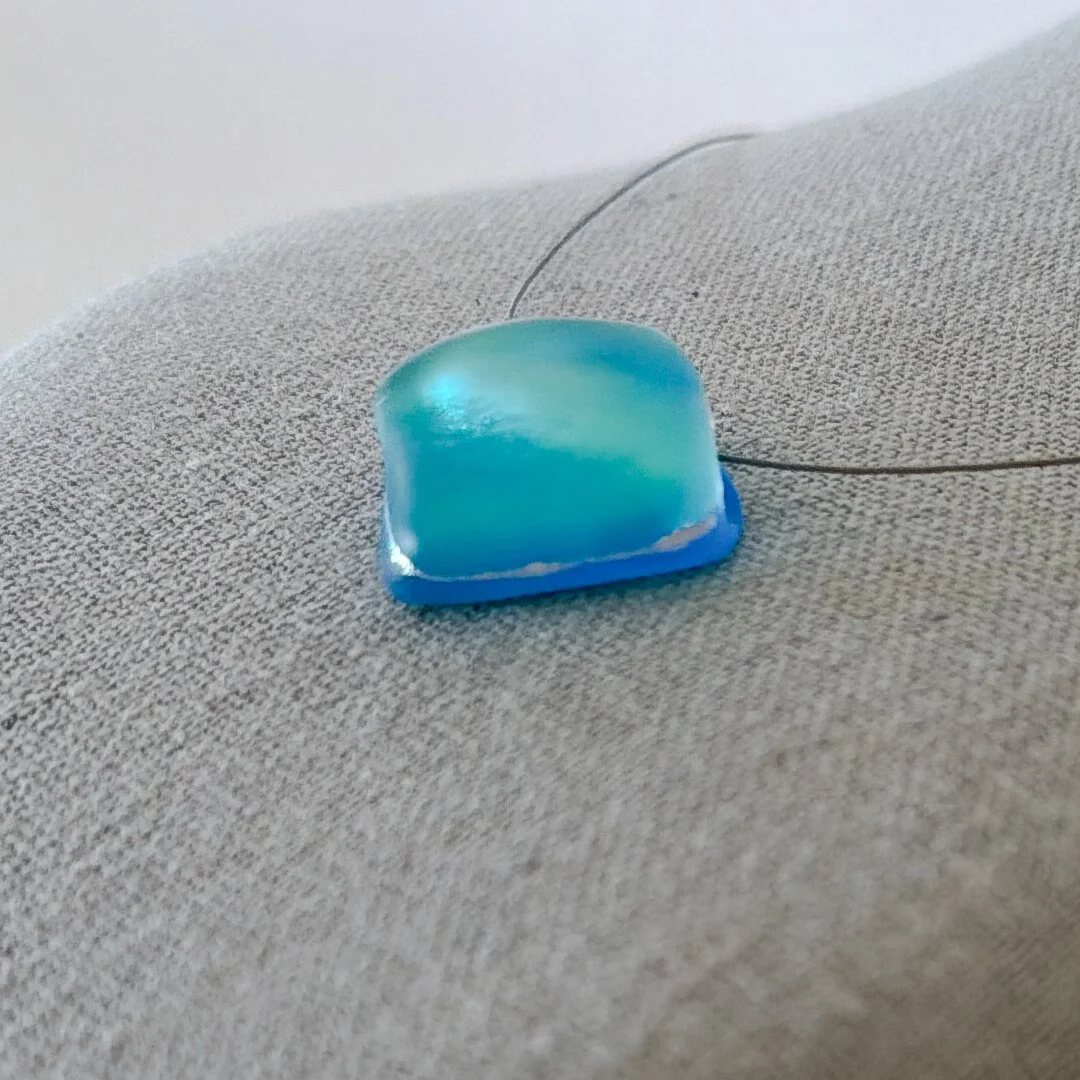 barefoot-in-blue-necklace-diamond-3.jpg