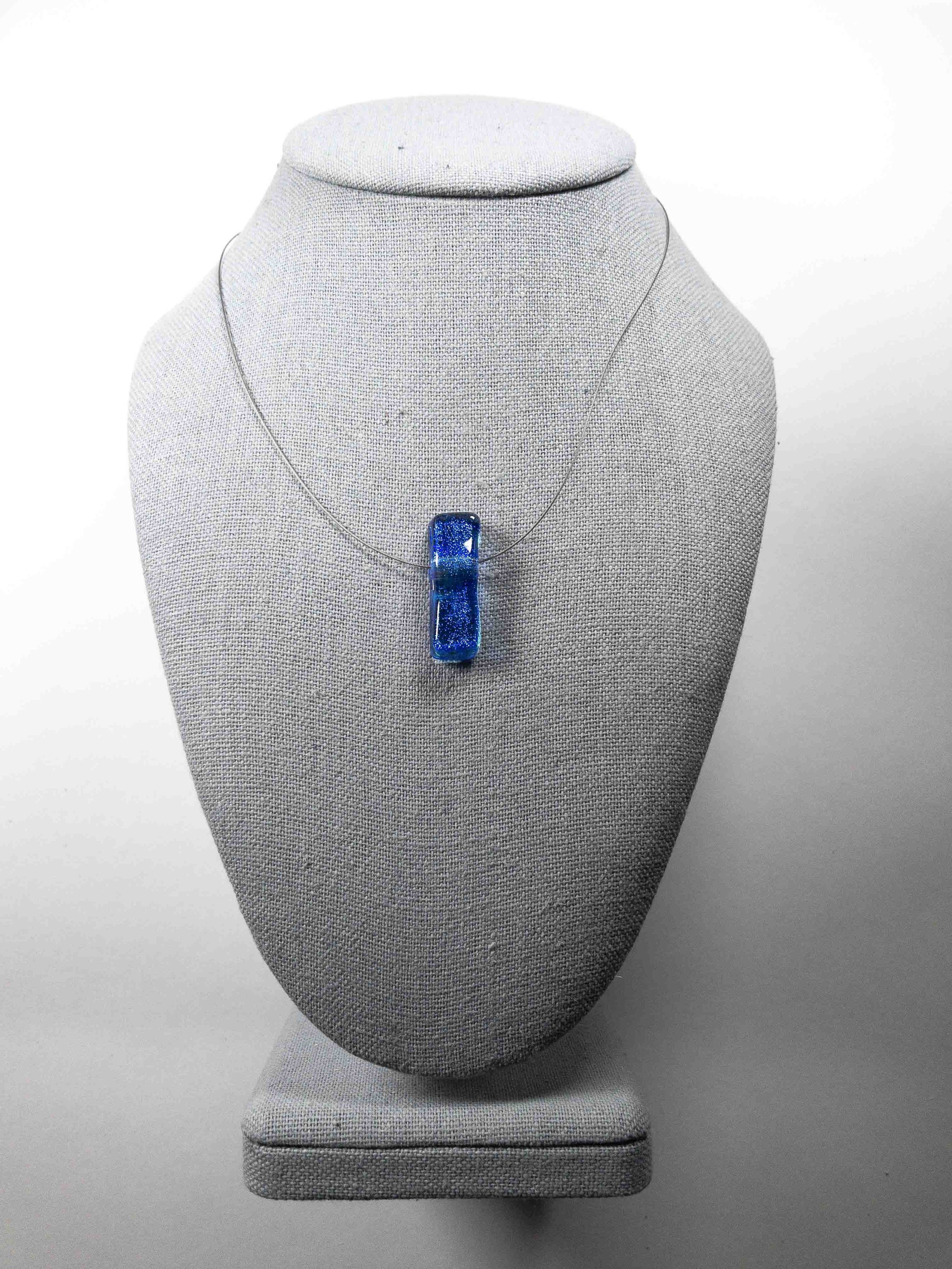 Zing! rectangle necklace.jpg
