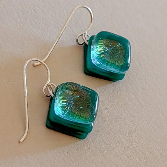 island-time-earrings-diamond-1.jpg