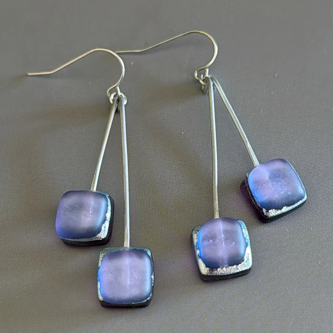 music-earrings-swing.jpg
