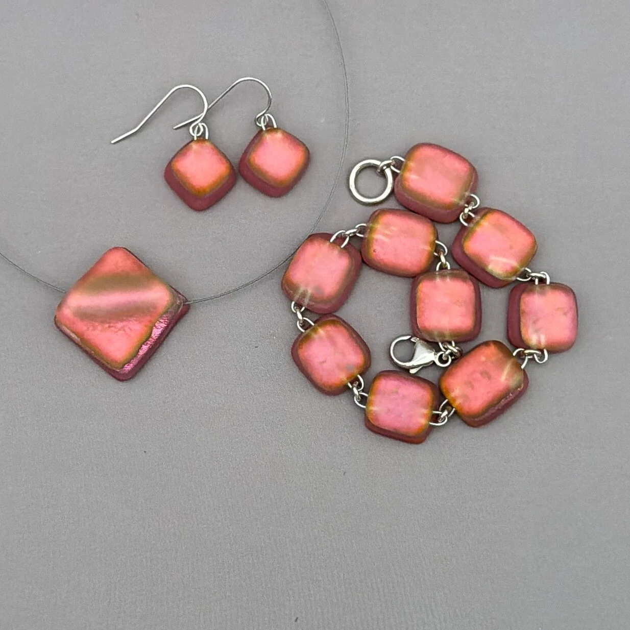 apricot-dawn-jewelry-set.jpg