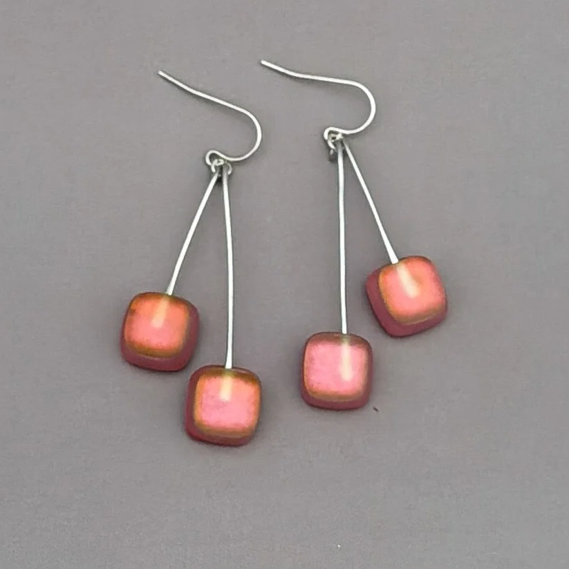 apricot-dawn-earrings-swing.jpg