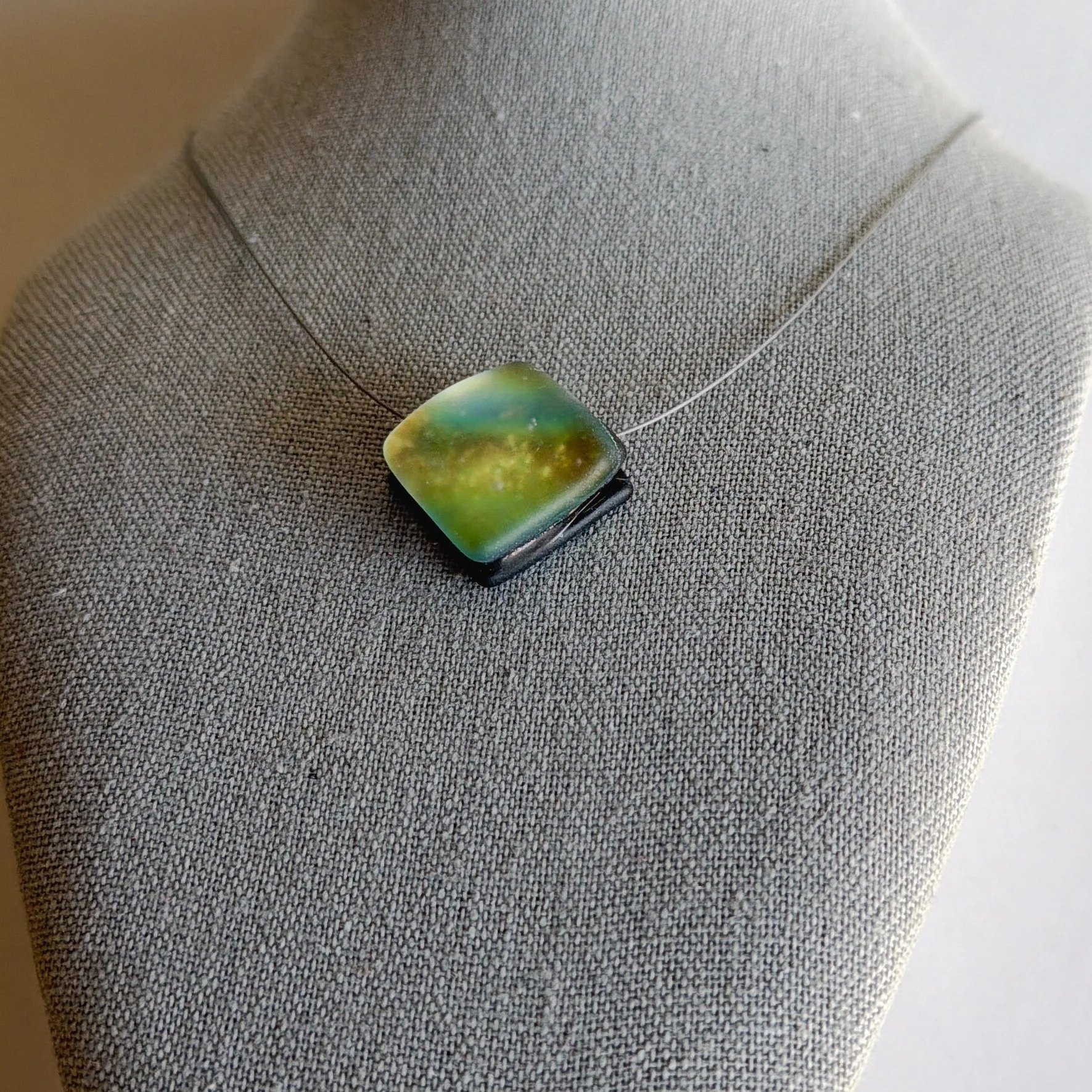 gilded-moss-necklace0.jpg