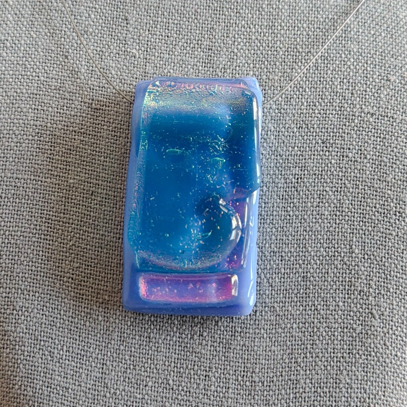 holding-summer-necklace-rectangle-150.jpg