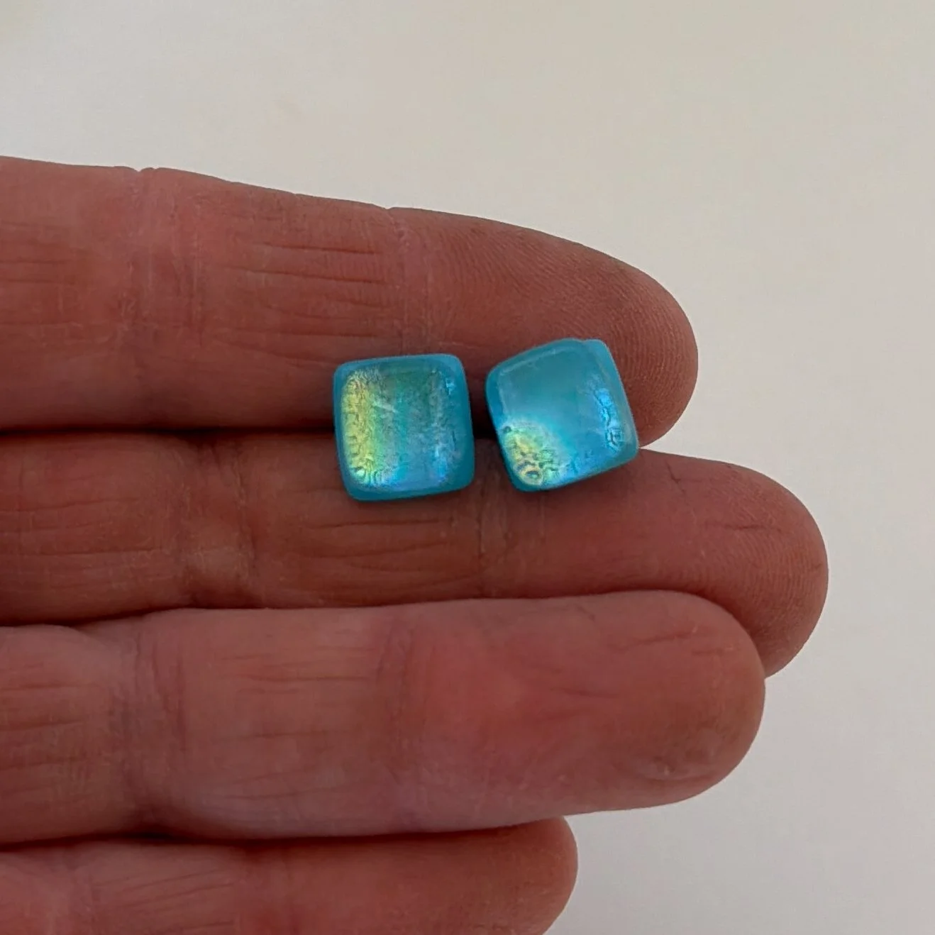 color-out-loud-earrings-post-1.jpg