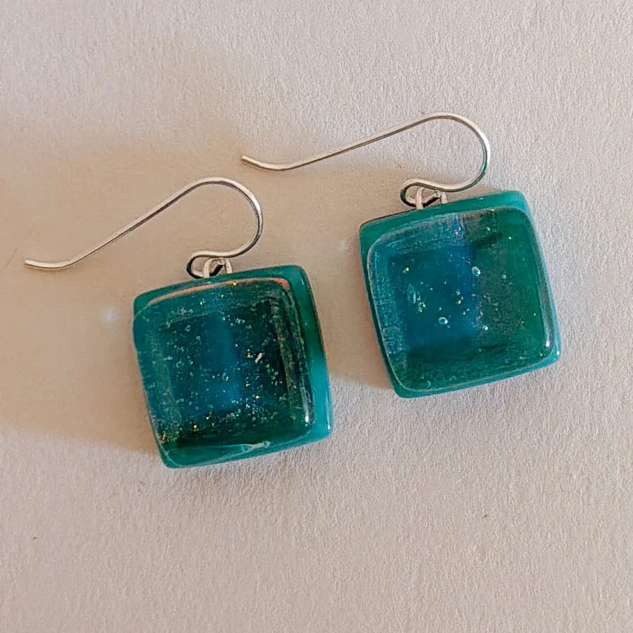 island-time-earrings-square-large-1.jpg