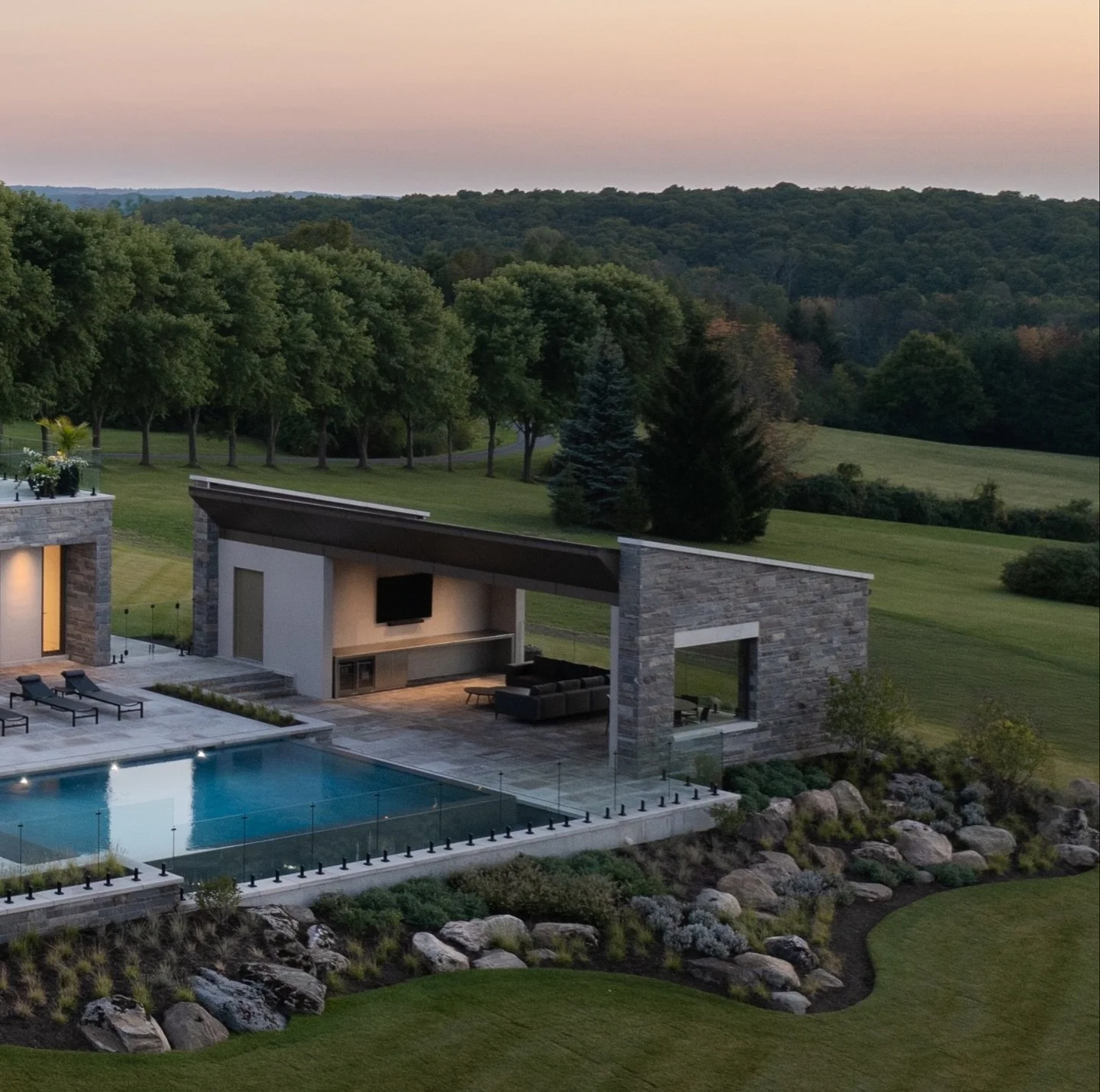 All the construction logistics, the careful planning, all the stone cuts, the intentional placement of each plant, each rock, the meticulous attention to detail at every step leading to this point captured perfectly on an ideal evening.
.
.
#hardscap
