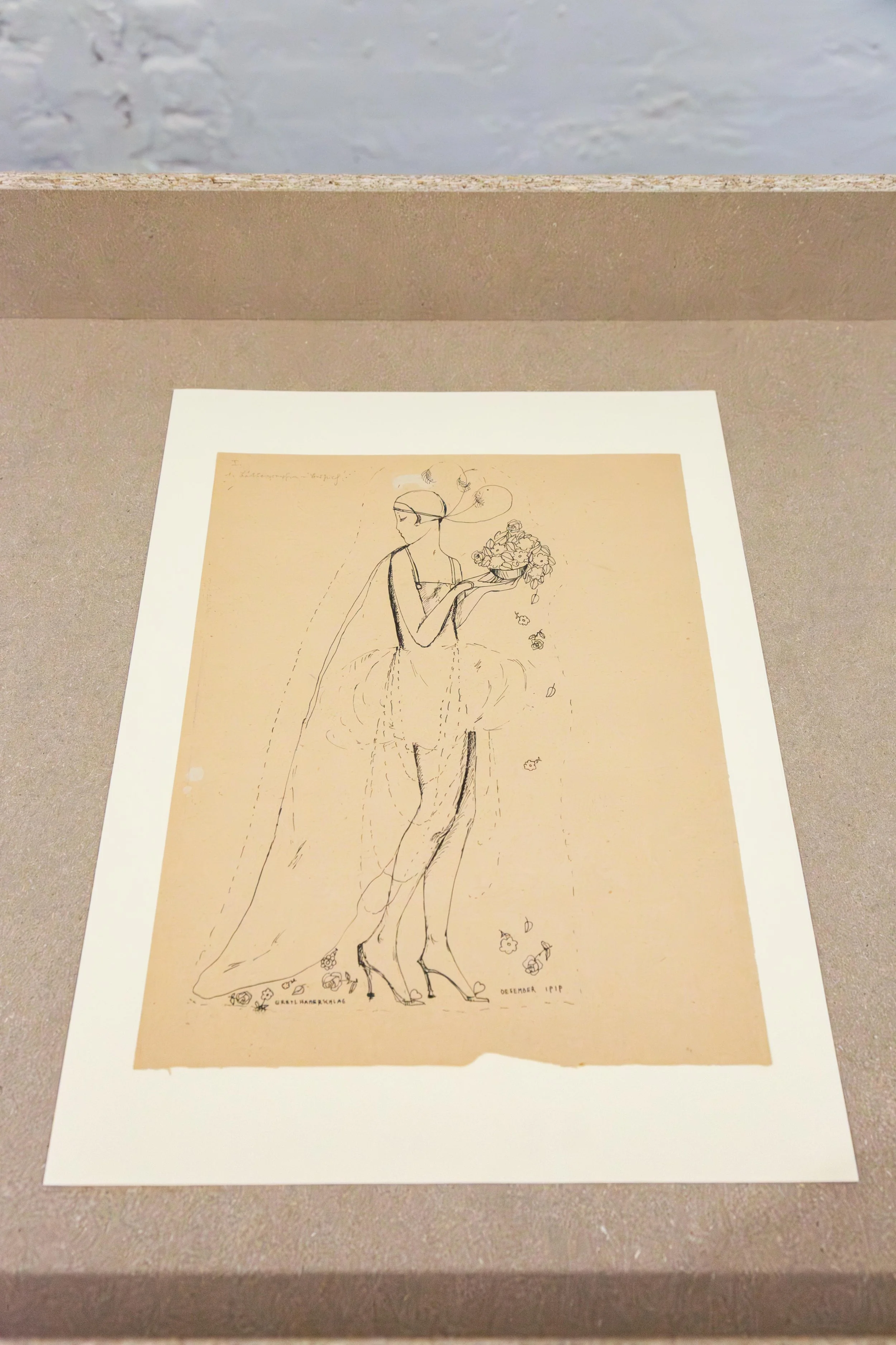   fig18  Margarete Hamerschlag,  Mädchen mit Blumenschale , 1919, Lithography, 33,2 × 25 cm, On loan from the Collection and Archive, University of Applied Arts Vienna 