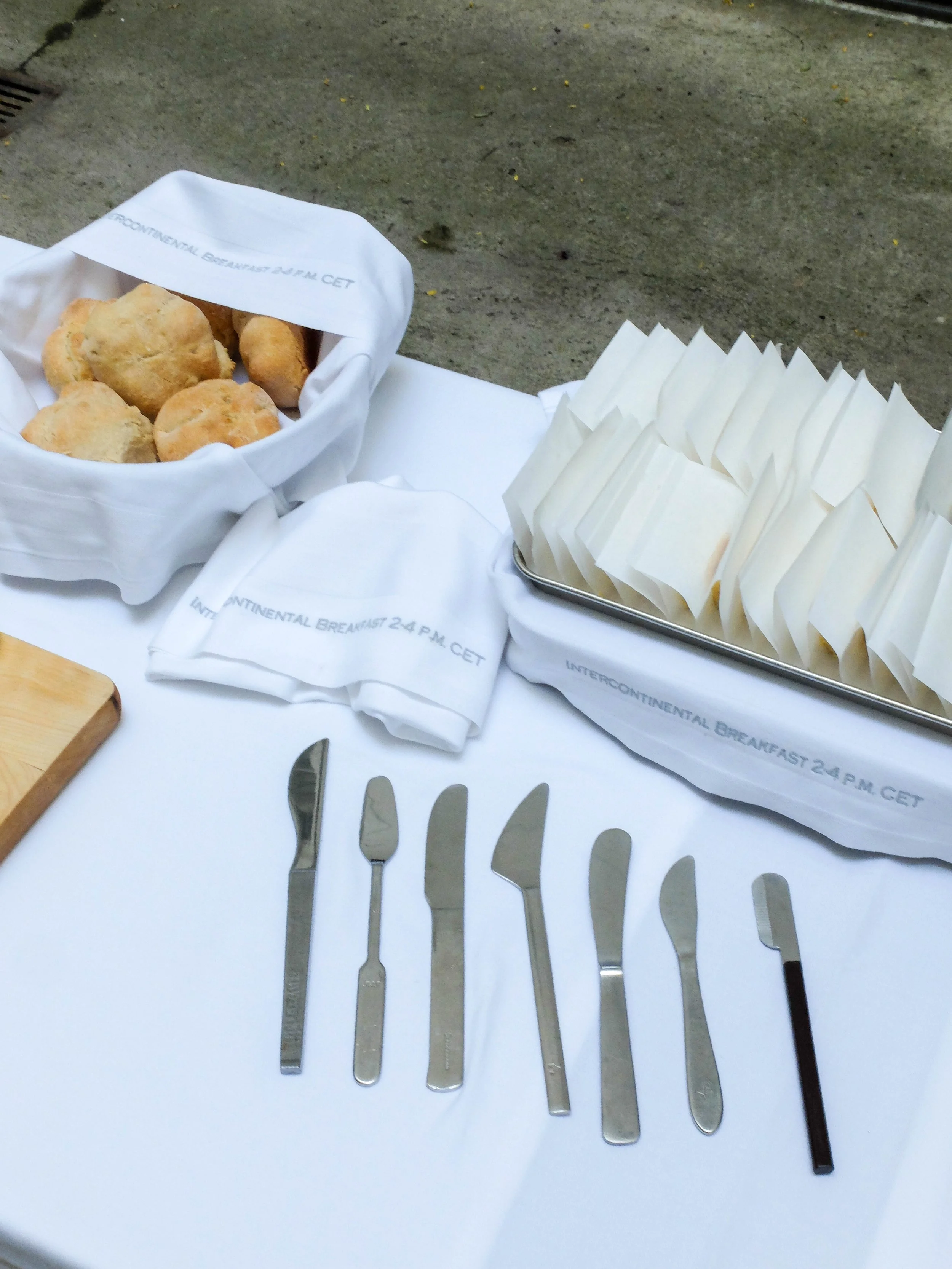   fig3   Intercontinental Breakfast,  2026 