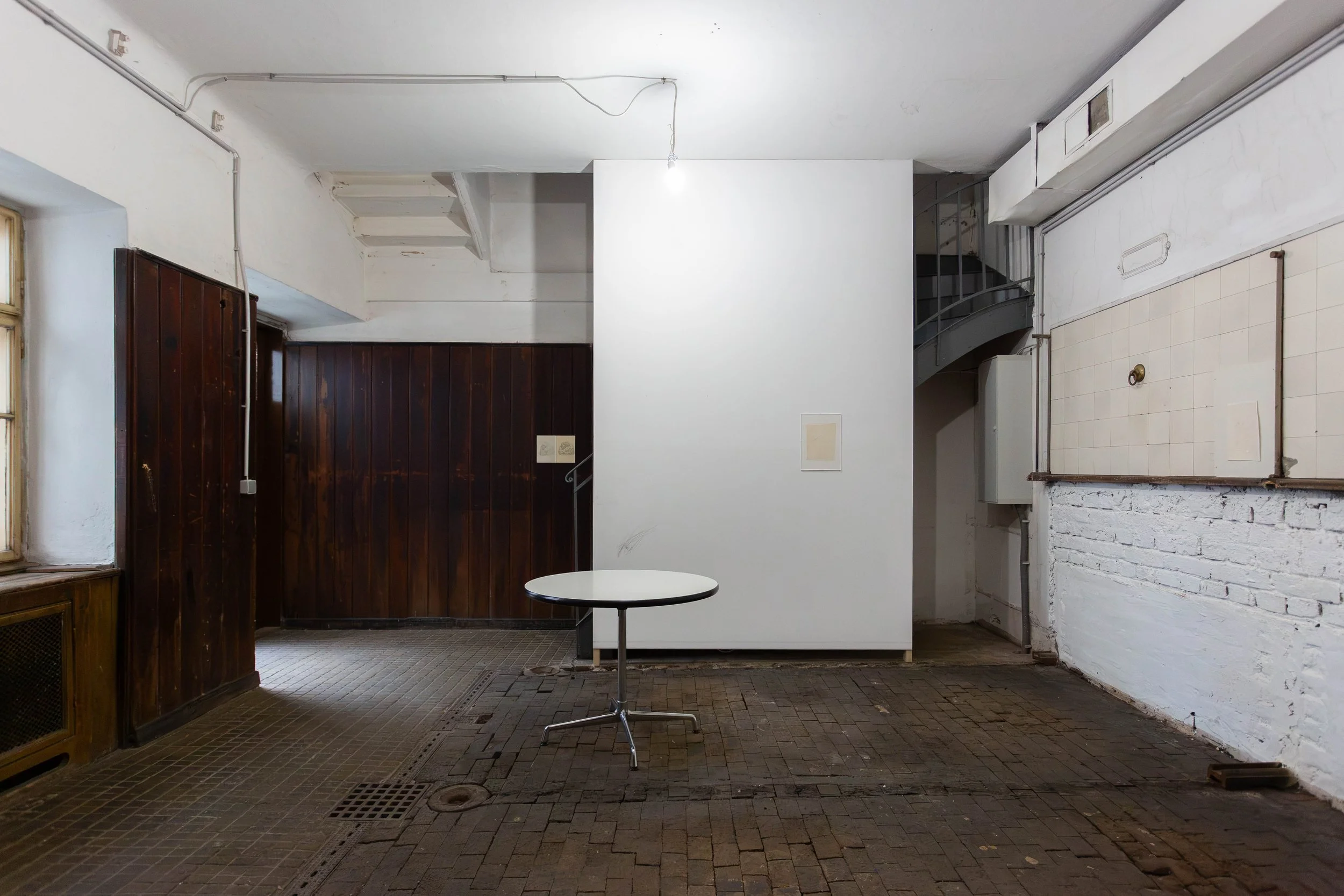  fig5  installation view,  Le Monde,  2026 