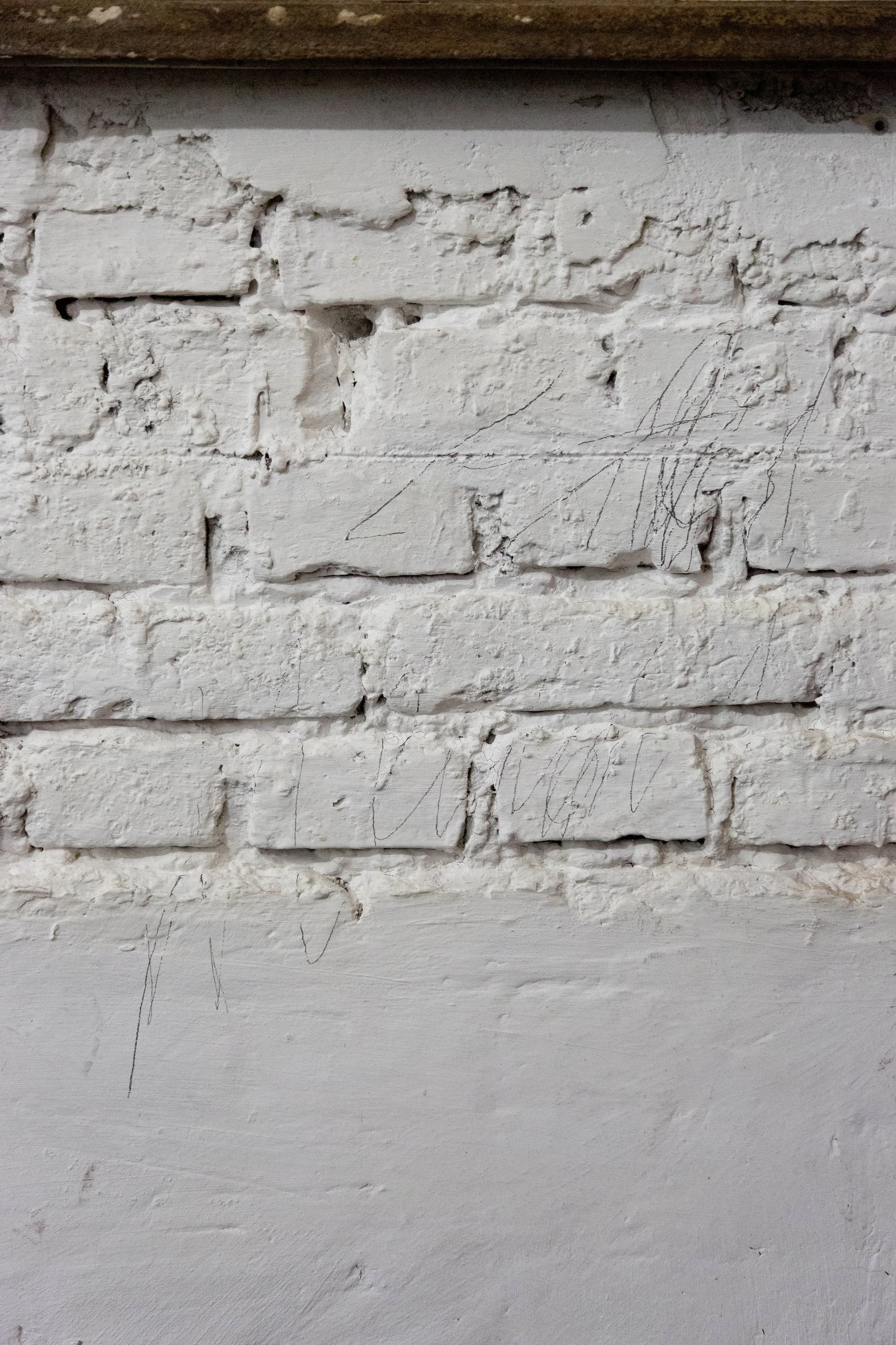   fig14   En lieu , 2026, pencil, red chalk, dimensions variable 
