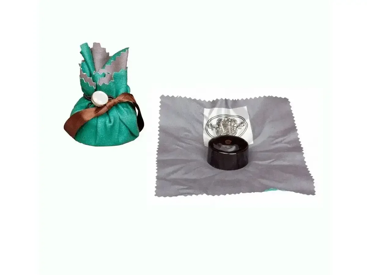 Hill Violin Rosin, dark  (14-750D)