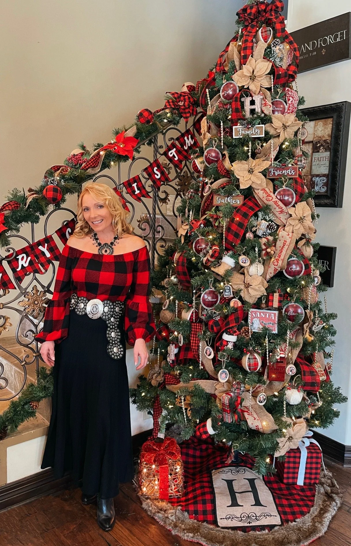 red plaid (2).jpg