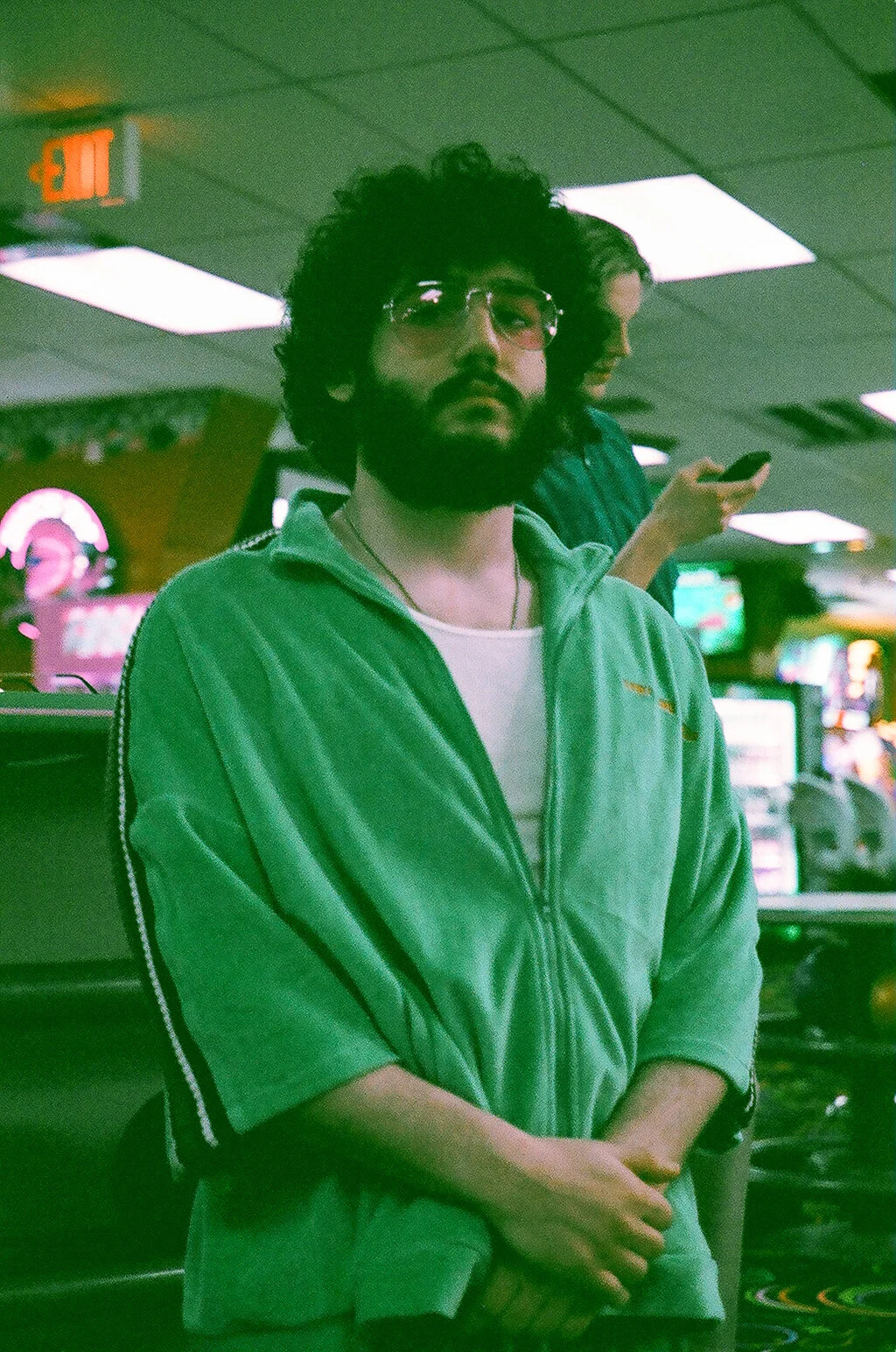 12830015.jpg