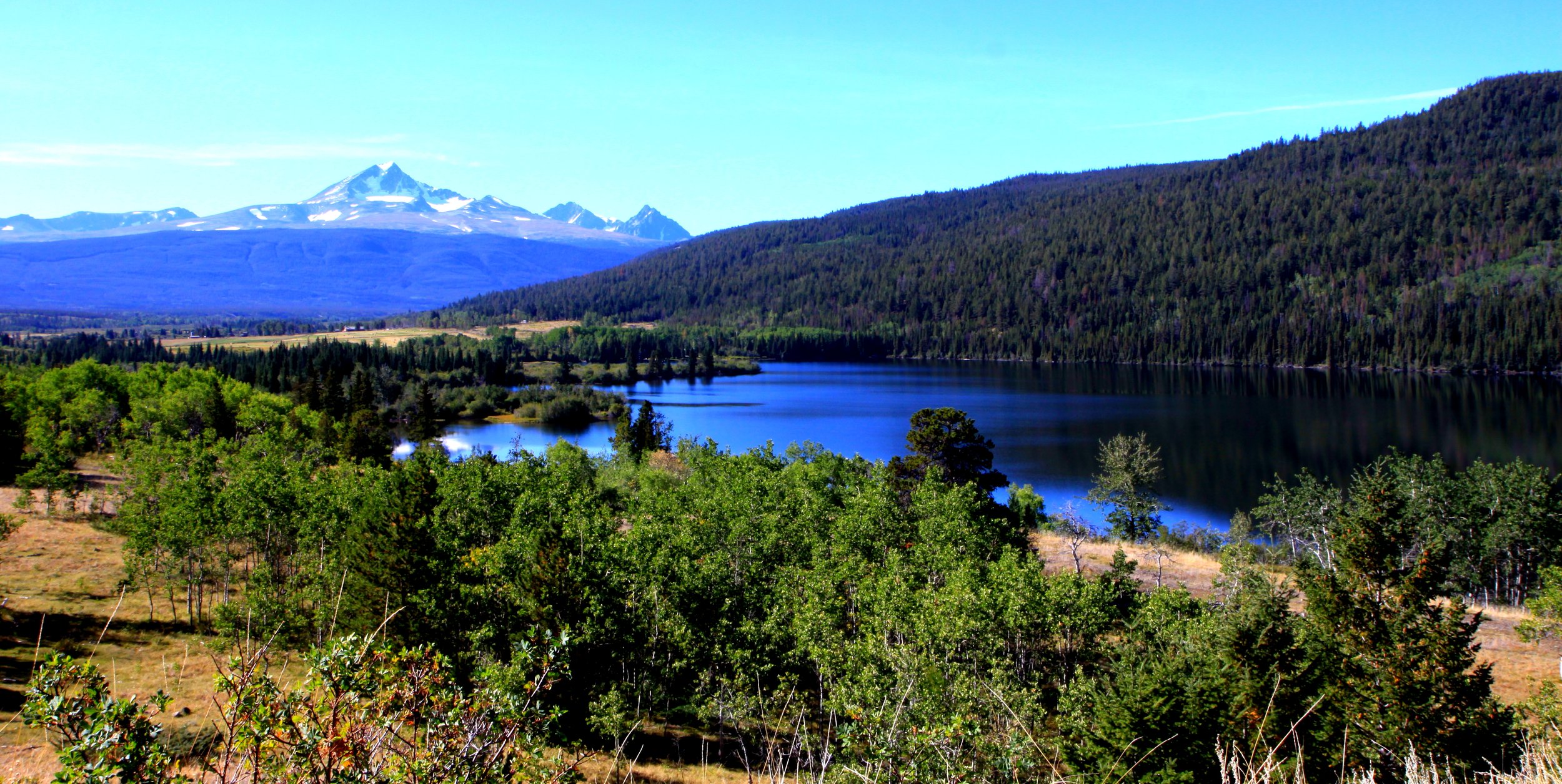 Vedan Lake with Tsy'los Mountain 