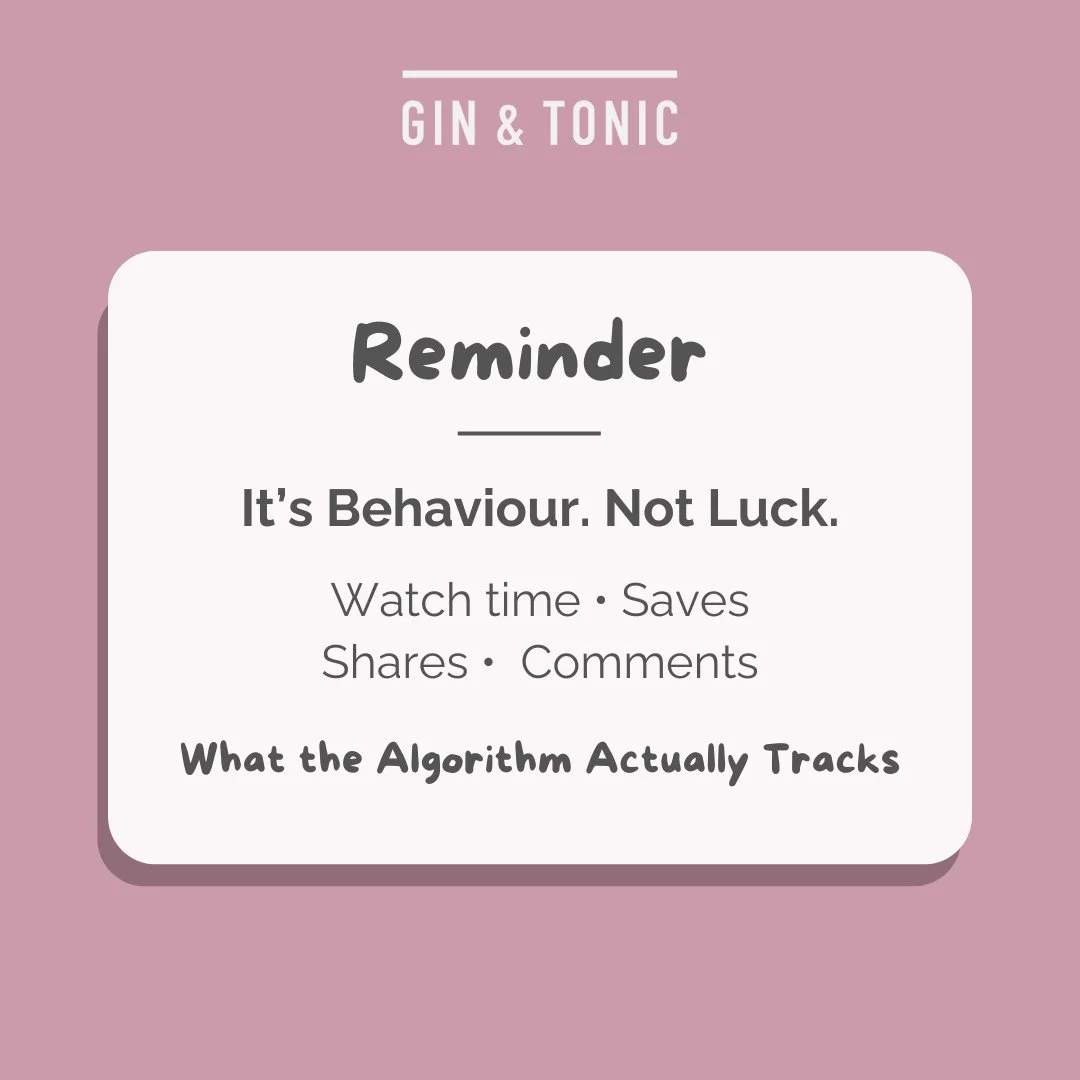 Quick reminder 🤍⁠
The algorithm isn&rsquo;t playing favourites &mdash; it&rsquo;s tracking behaviour.⁠
⁠
It pays attention to simple signals like:⁠
&bull; watch time (did they stay?)⁠
&bull; saves (did it help?)⁠
&bull; shares (did it resonate?)⁠
&b