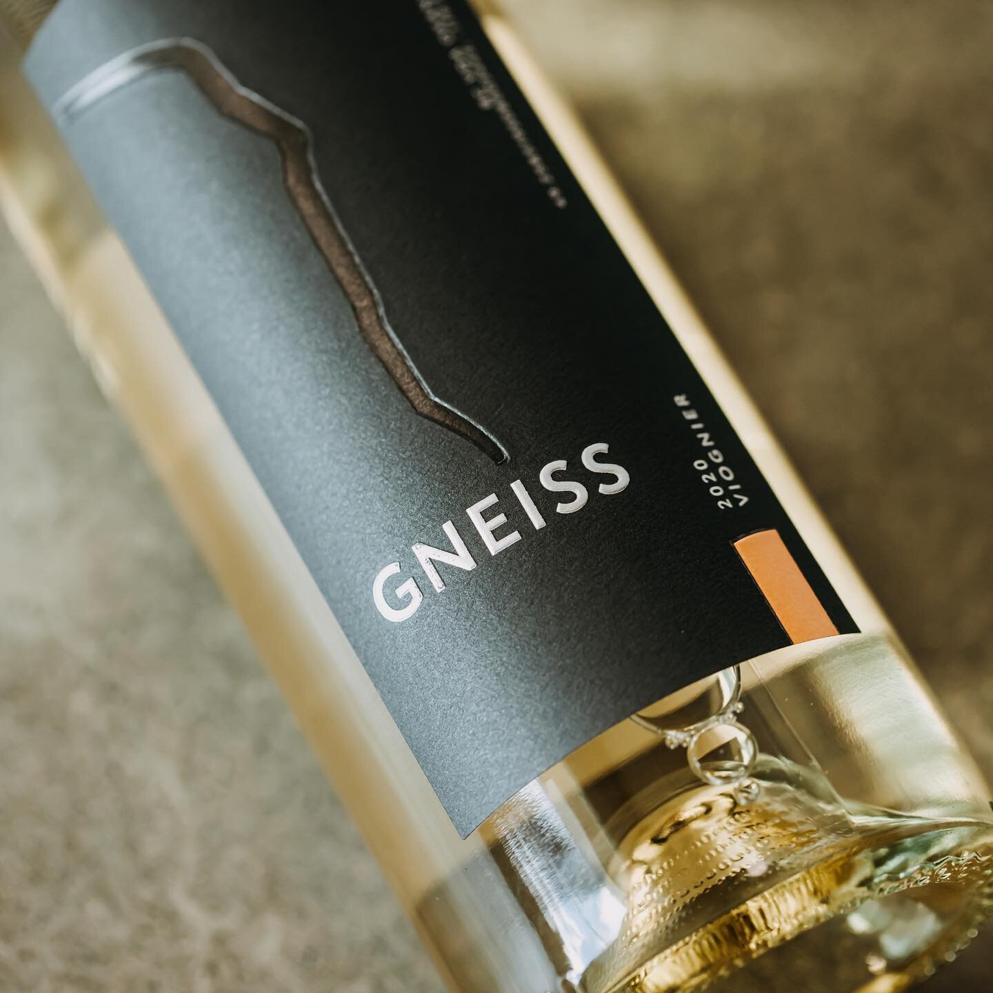 I hope your day is off to a Gneiss start! 😉Have you been into @gneisswines yet?