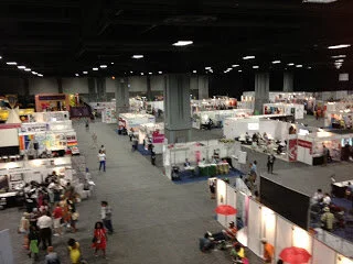 Live love note writing photos: International AIDS Conference