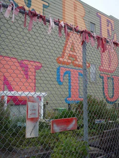 i spy heART: Hayes Valley Growing Home Community Garden Project (SF, CA)