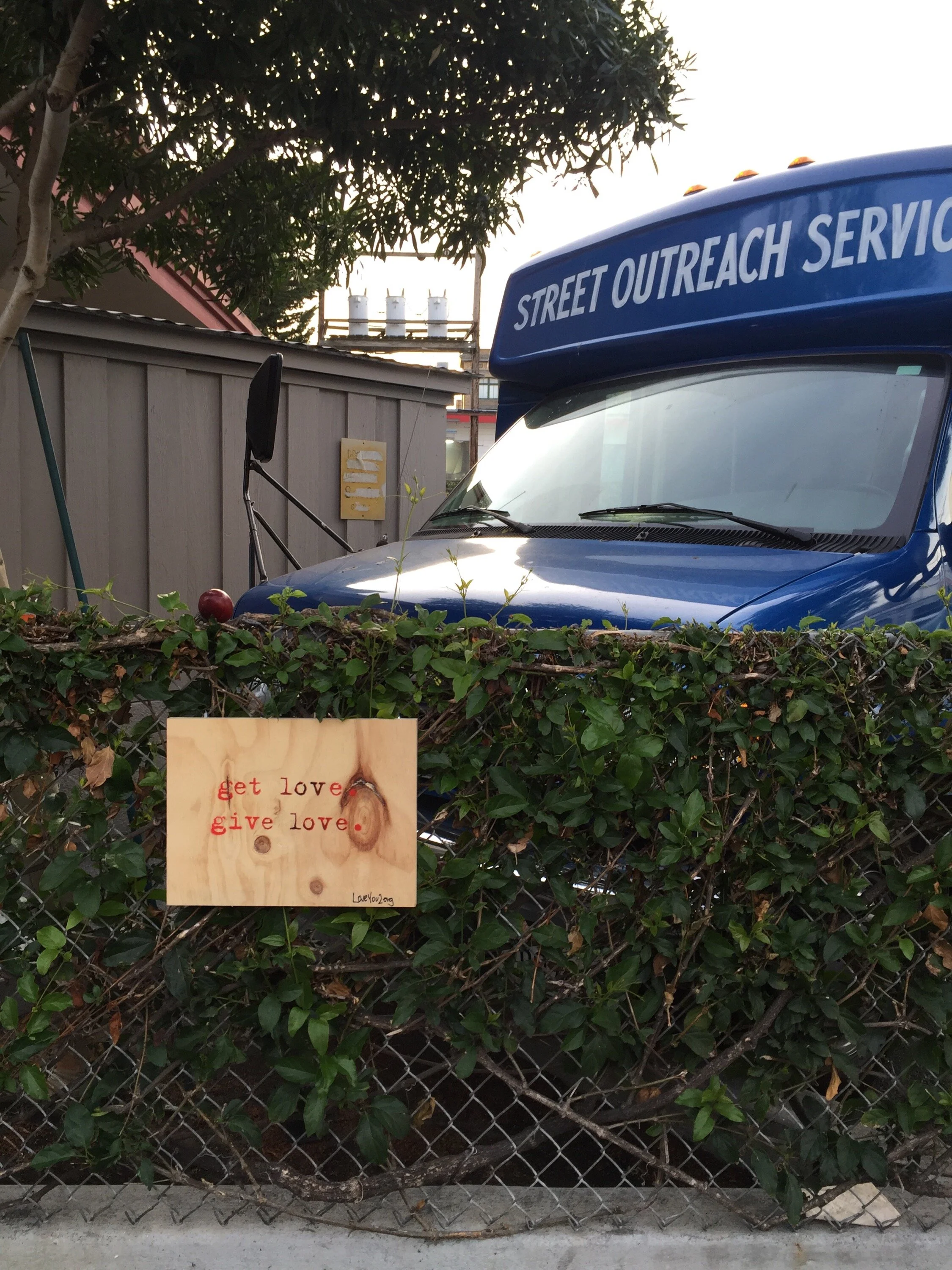 Street Outreach: get love. give love.&nbsp;