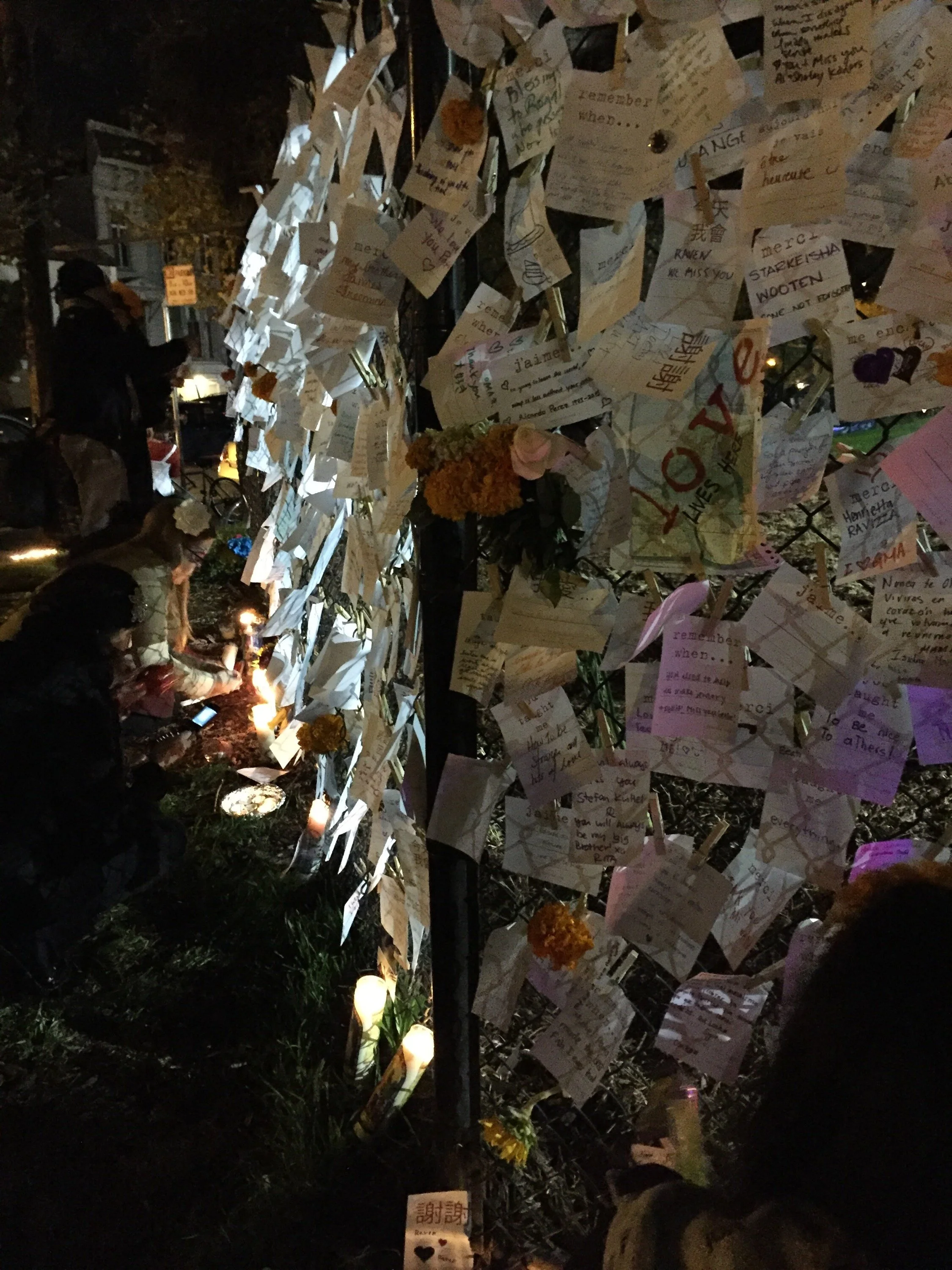 Gratitude &amp; Grief Altar: dia de los Muertos 2016