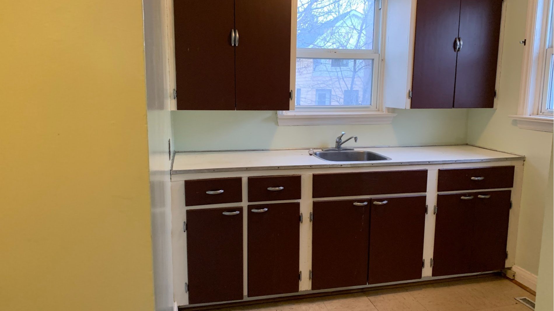 Unit+1+kitchen.jpg
