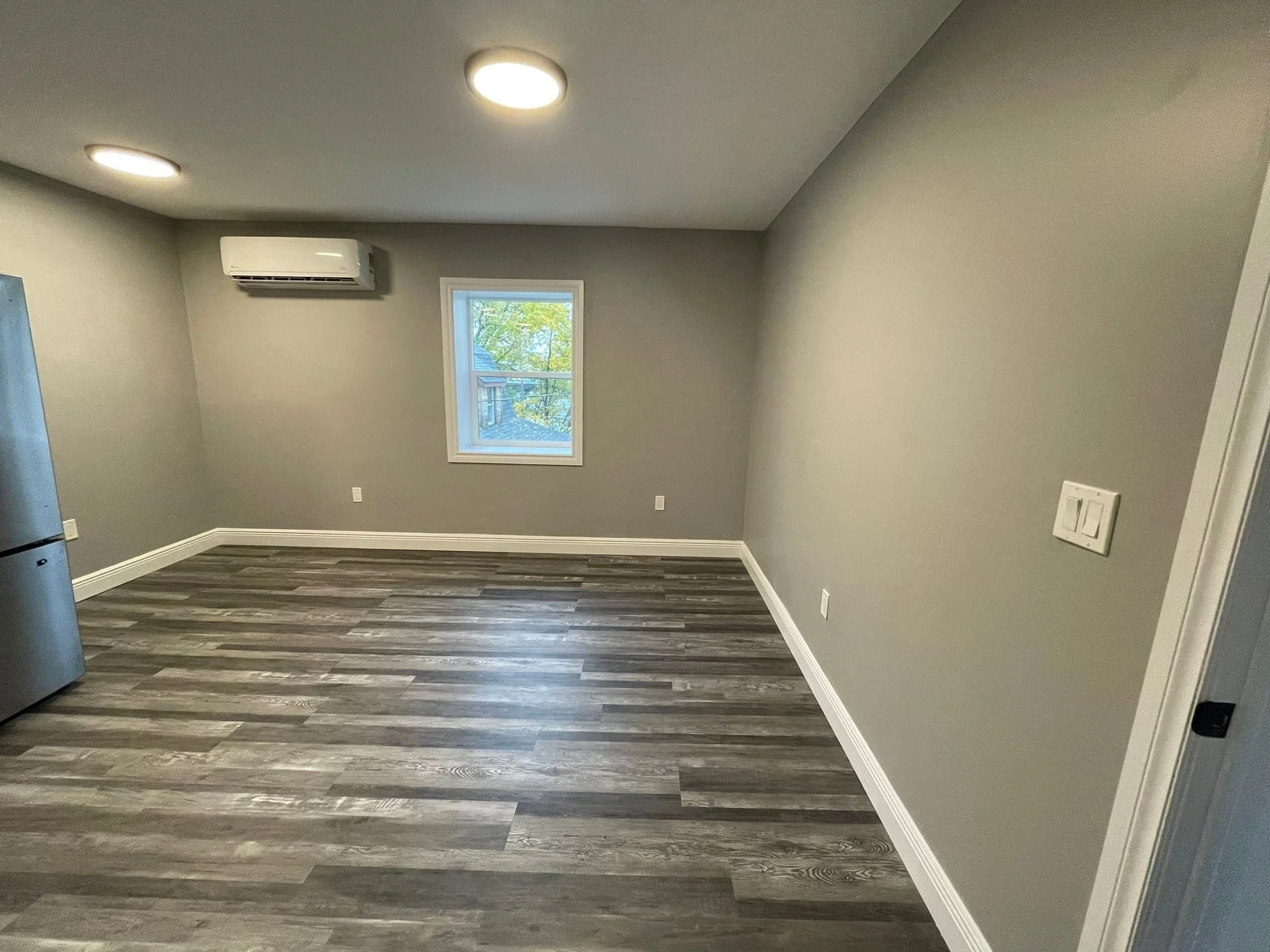 Living Room/Dining Room