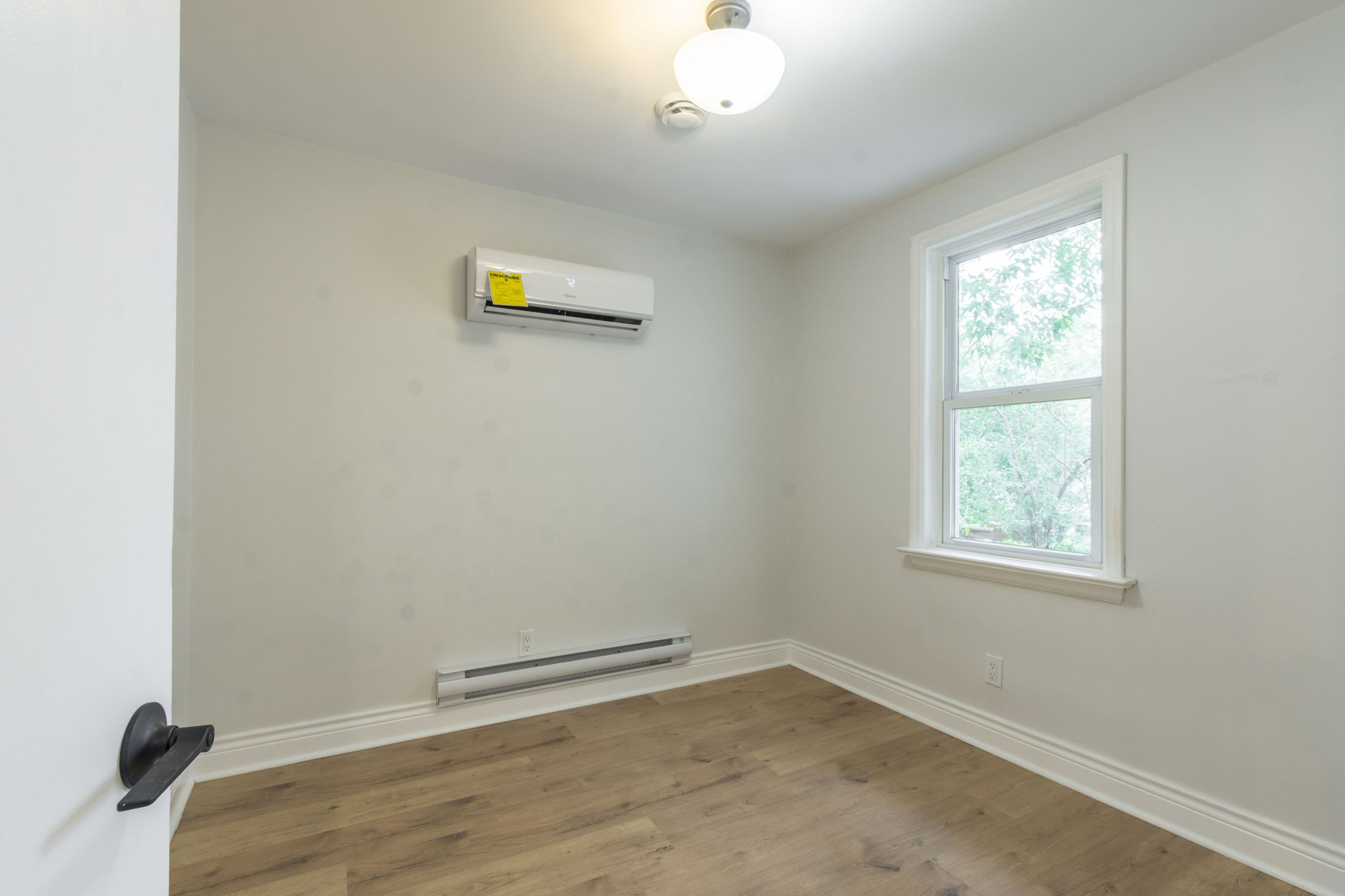 Unit 2 bedroom 2.jpg