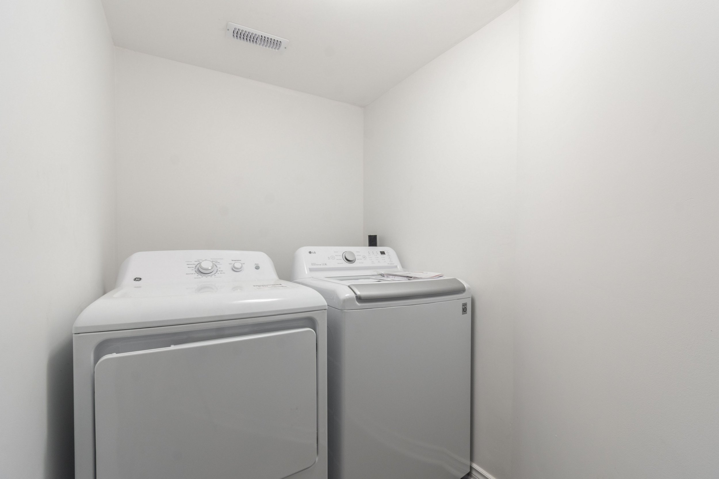 Unit 1 laundry.jpg