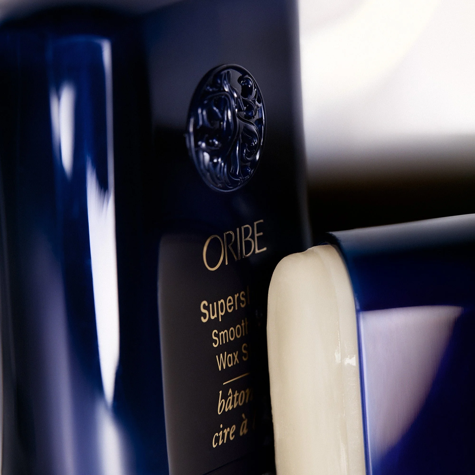 ORIBE Supershine Smoothing Wax Stick