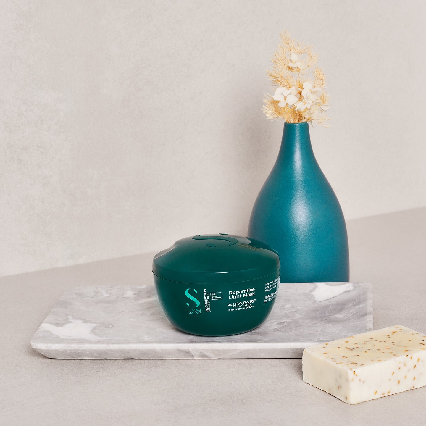 Semi Di Lino Reparative Light Mask