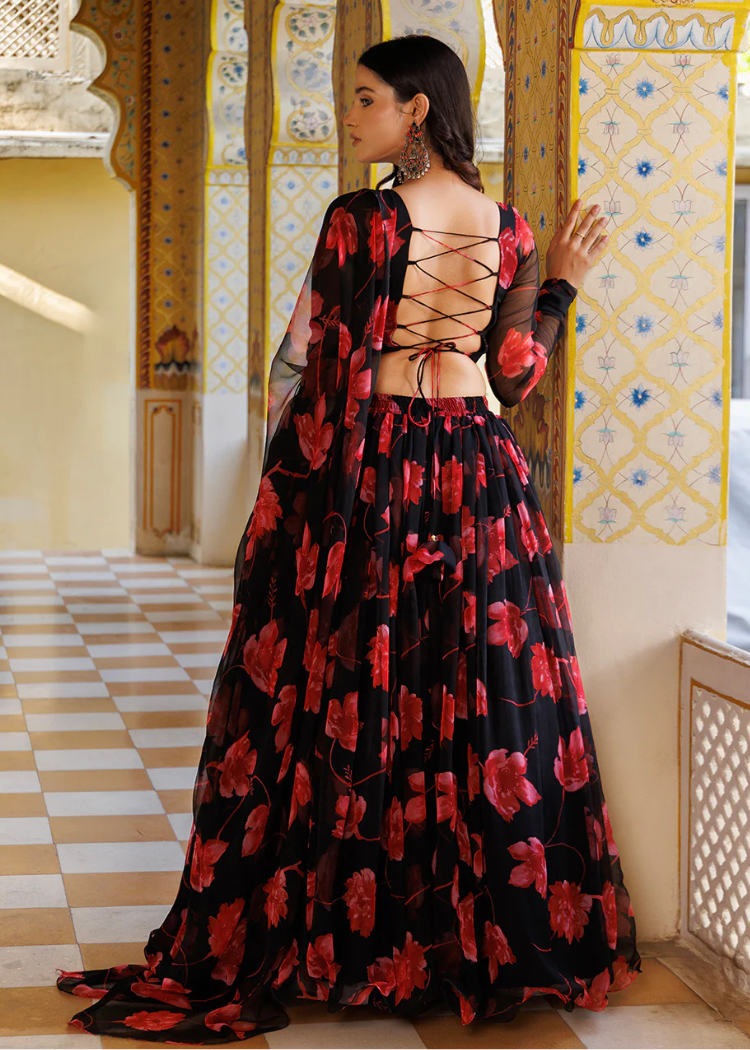 Scarlett Rose (2).png