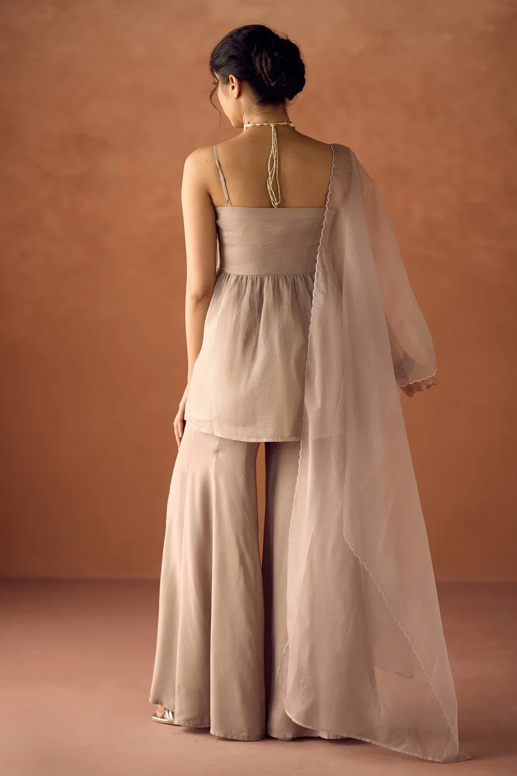 SET0227_3.jpg.webp
