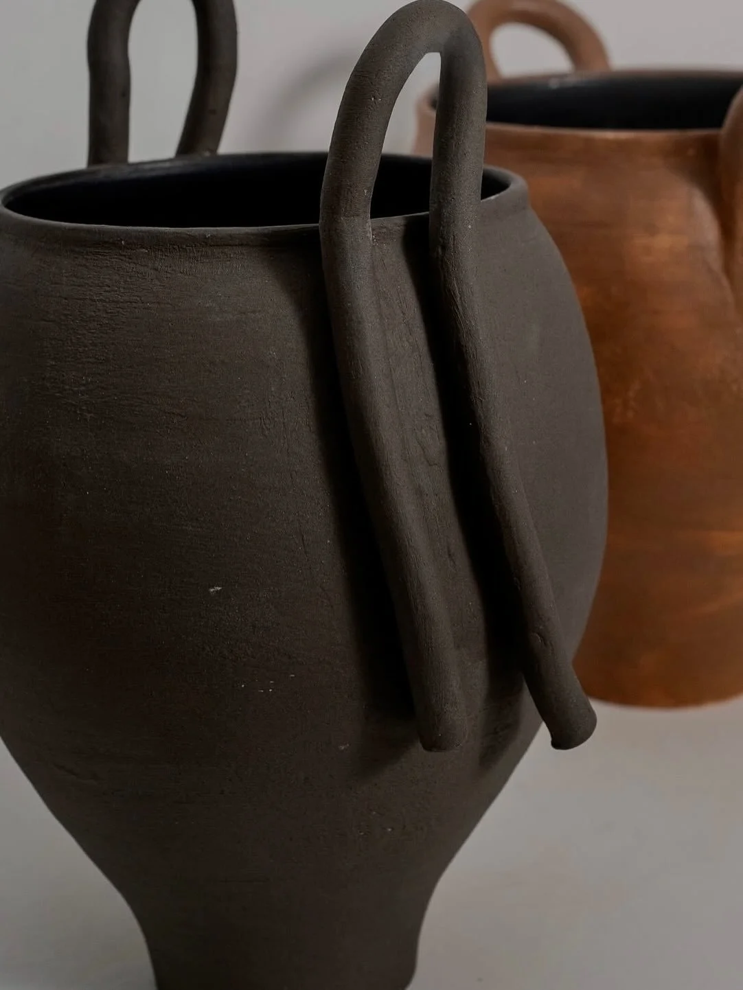 We&rsquo;ve got some amazing goodies from wonderful artists, makers, and small businesses today until 6pm at our Gifting Market with @waterworksto ! Come and say hello!

🎁VENDORS🎁

@chelseajamieson @ivyandlua @casalovina @rumooncanada @atma_things 